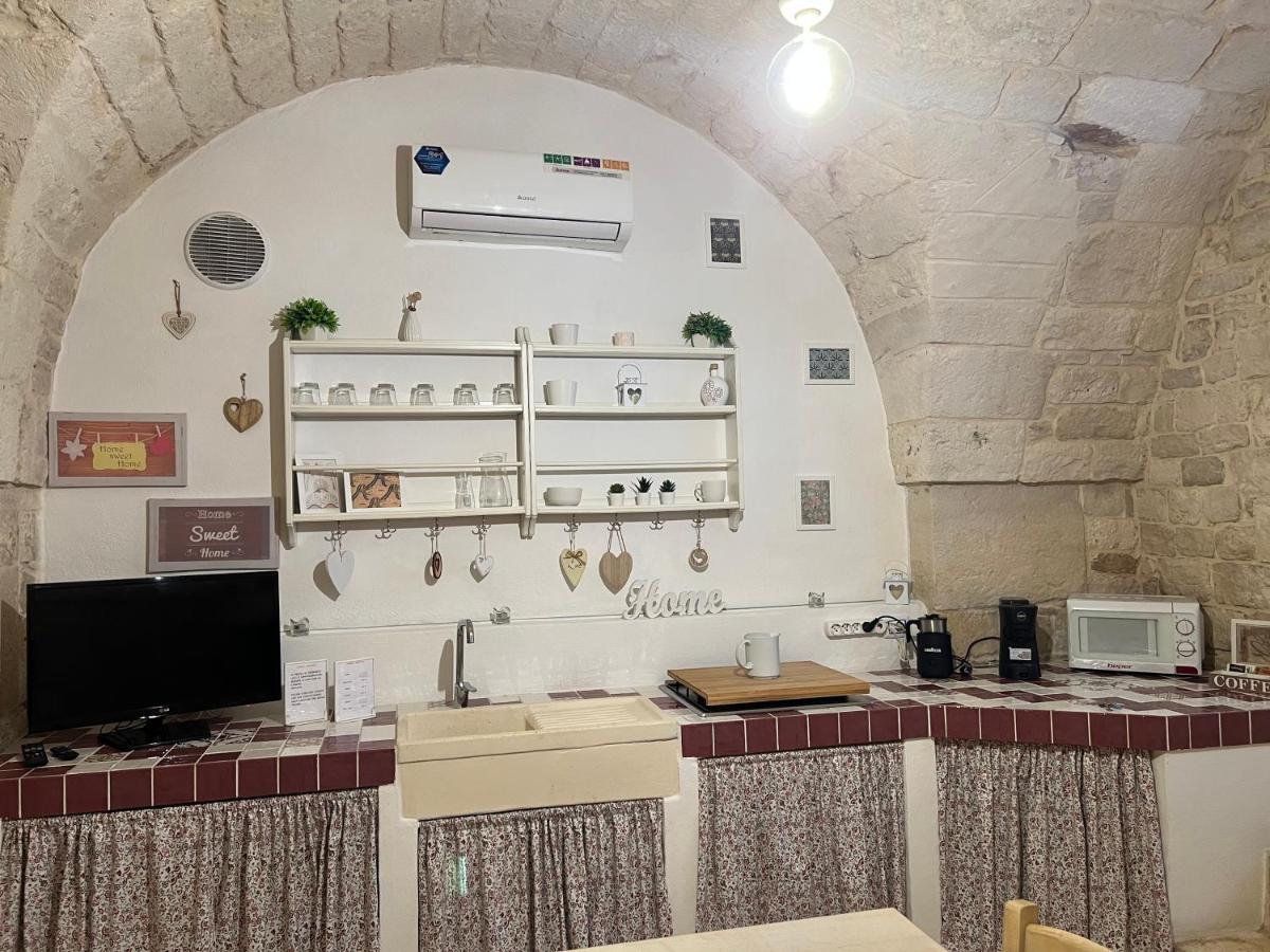 Dimora Martina Bed & Breakfast Loseto Exterior photo